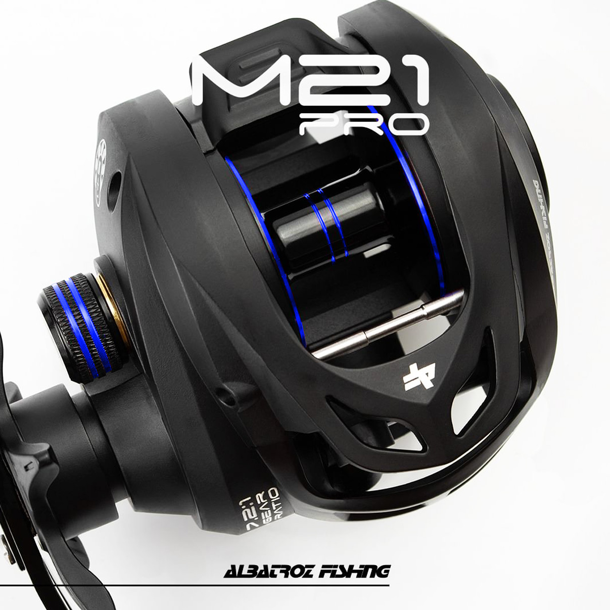 Carretilha Albatroz M21 PRO Black Blue Manivela Esquerda Azul - Imagem 2